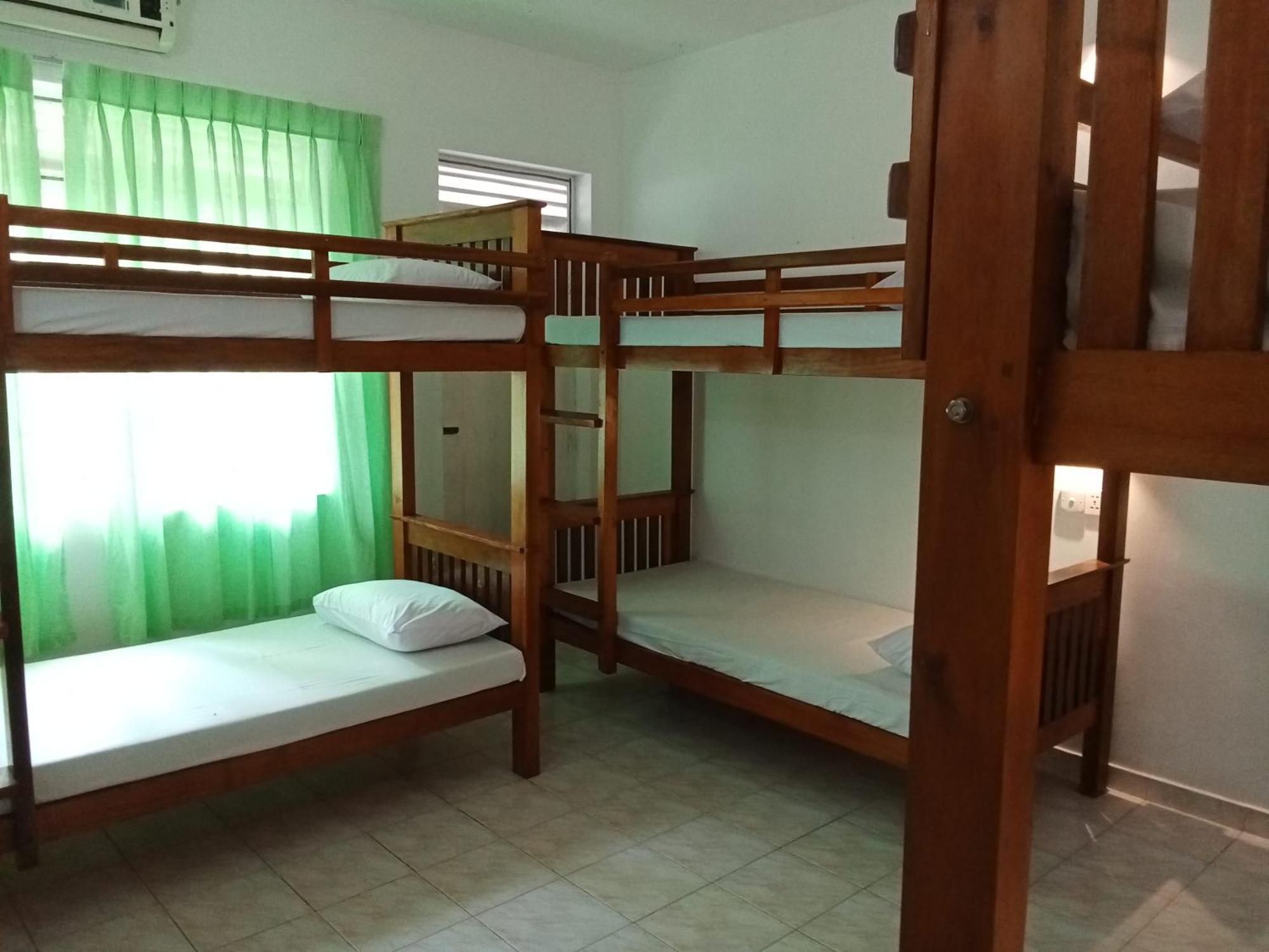 Sihara Rooms & Hostel Matara Extérieur photo