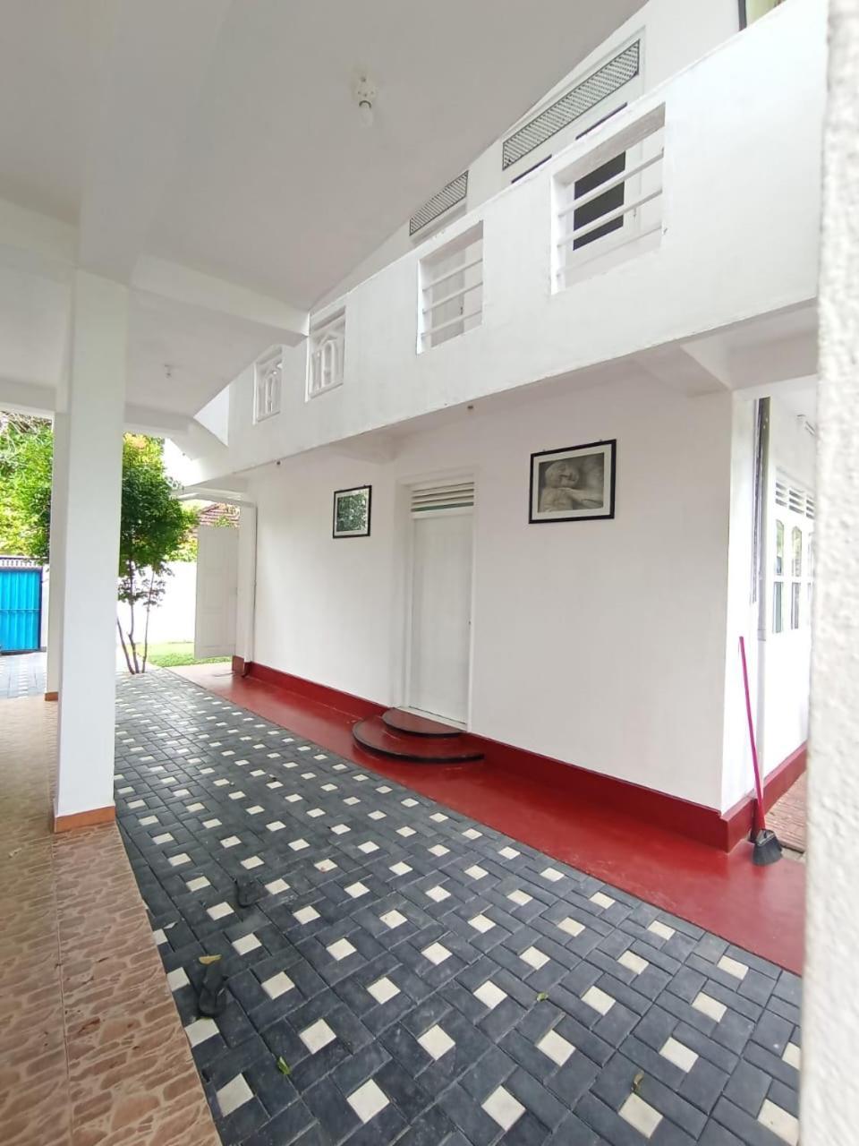 Sihara Rooms & Hostel Matara Extérieur photo